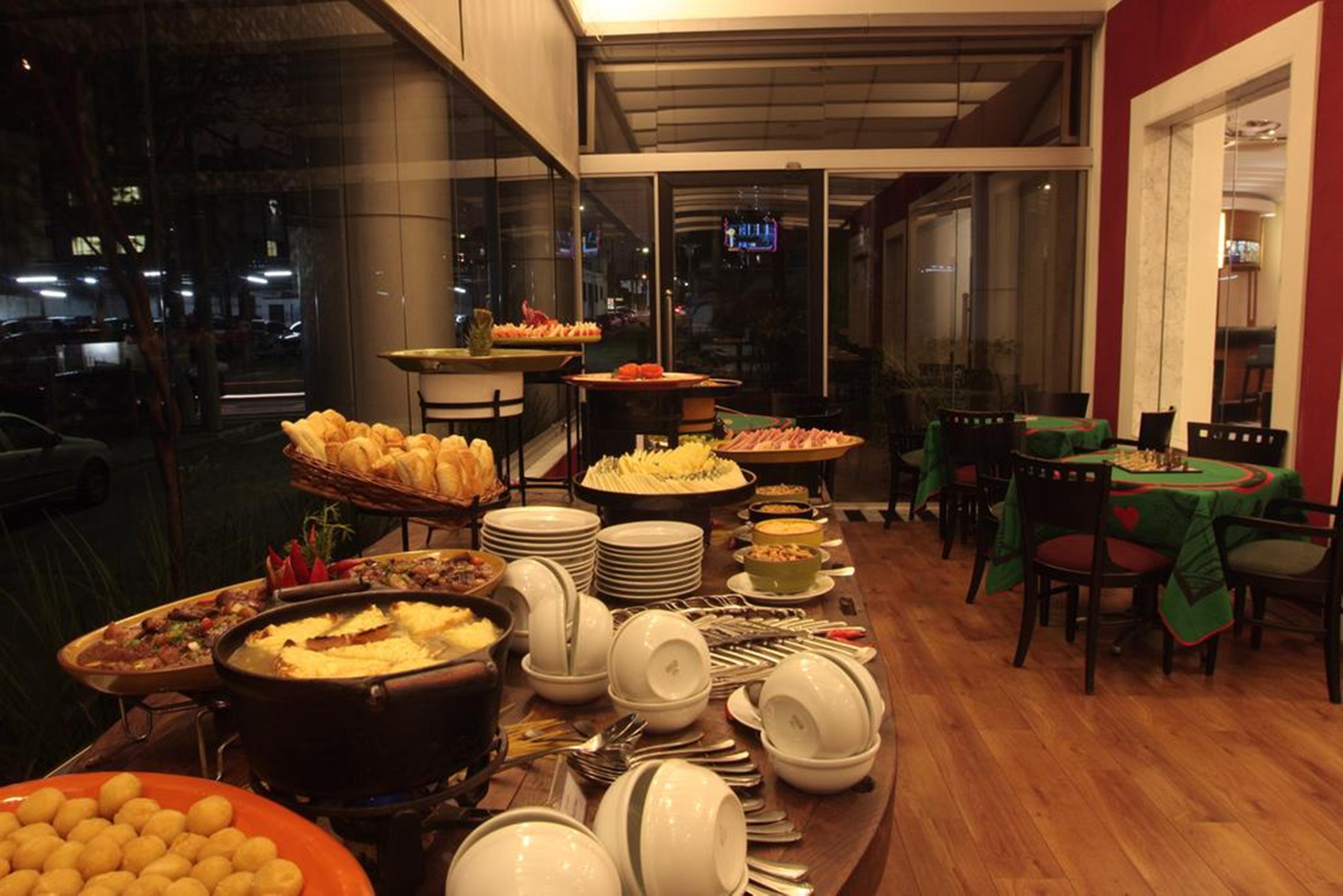 Estanplaza International Hotel เซาเปาโล ภายนอก รูปภาพ