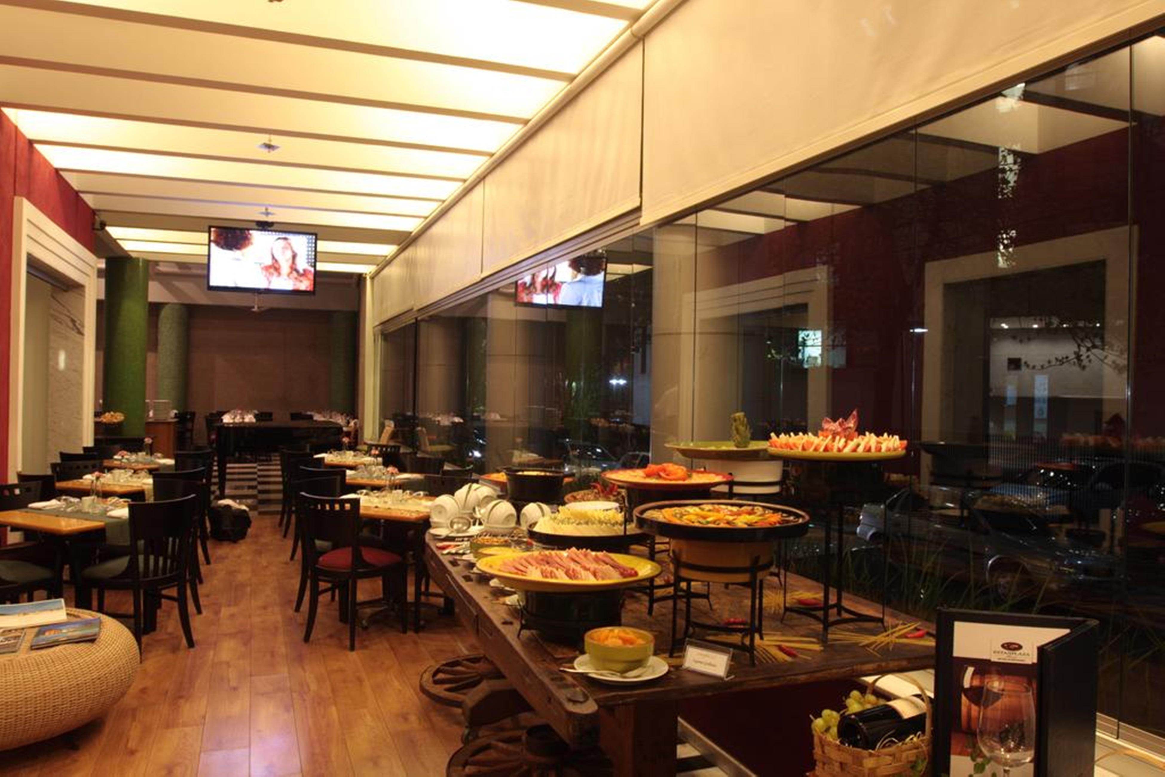 Estanplaza International Hotel เซาเปาโล ภายนอก รูปภาพ